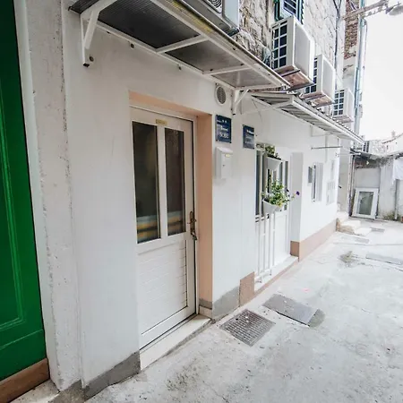 Old Town Krizeva ספליט